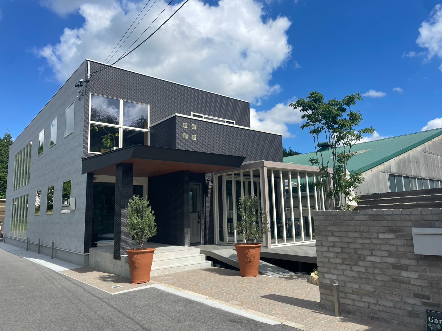 住宅だけではなく店舗・事務所等もご提案・施工可能
